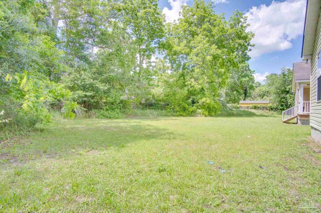 727 Bremen Ave, Pensacola, FL 32507