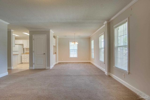 727 Bremen Ave, Pensacola, FL 32507