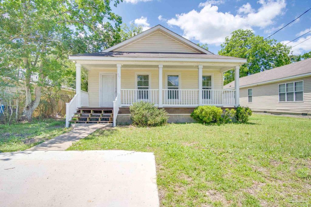 727 Bremen Ave, Pensacola, FL 32507