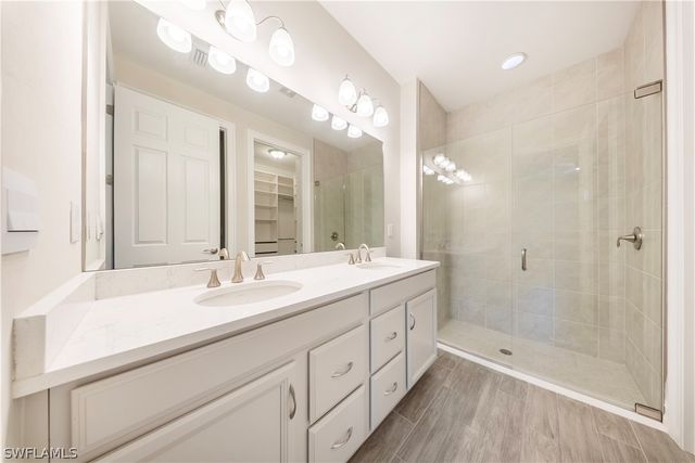 1059 Enbrook LOOP, Naples, FL 34114