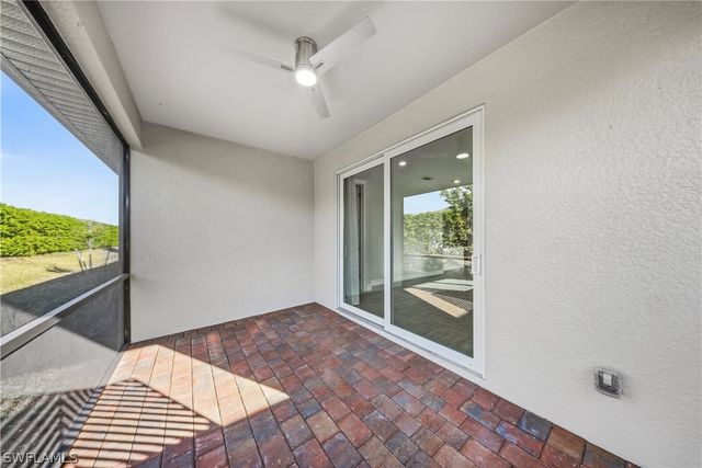 1059 Enbrook LOOP, Naples, FL 34114