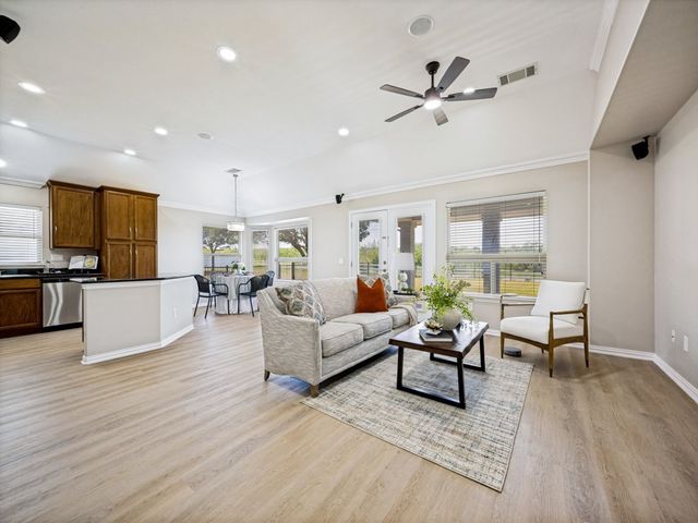 11217 Southerland Drive, Denton, TX 76207