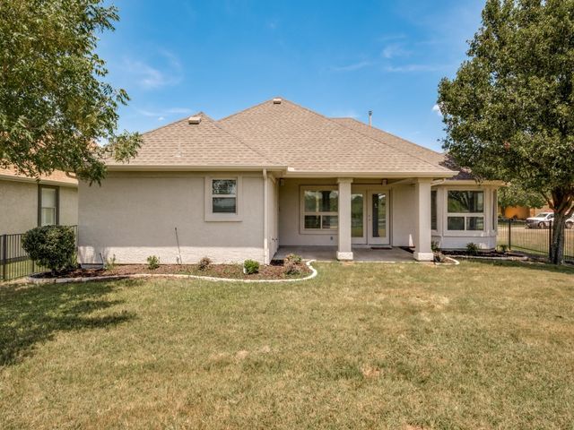 11217 Southerland Drive, Denton, TX 76207