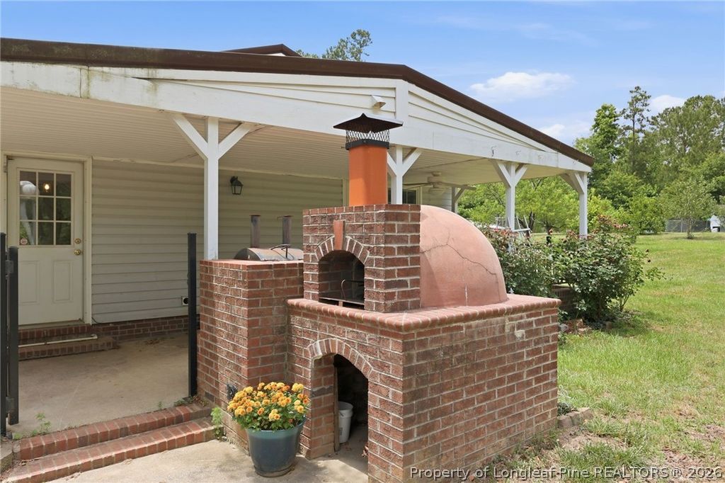 16 Crestview Place, Spring Lake, NC 28390 — photo 5