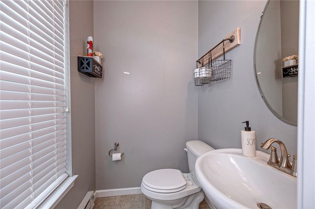 137 Lewisham Rd, Cranberry Twp, PA 16066