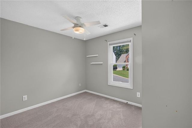 4304 Chesapeake Trace NW, Acworth, GA 30101