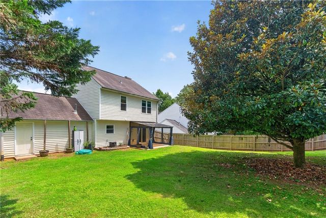 4304 Chesapeake Trace NW, Acworth, GA 30101