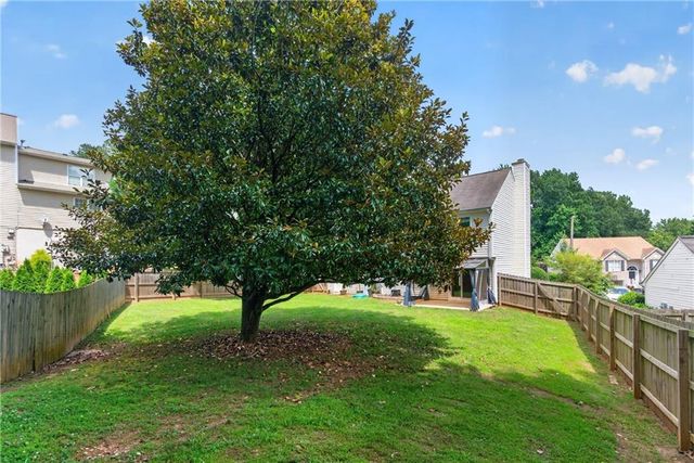 4304 Chesapeake Trace NW, Acworth, GA 30101