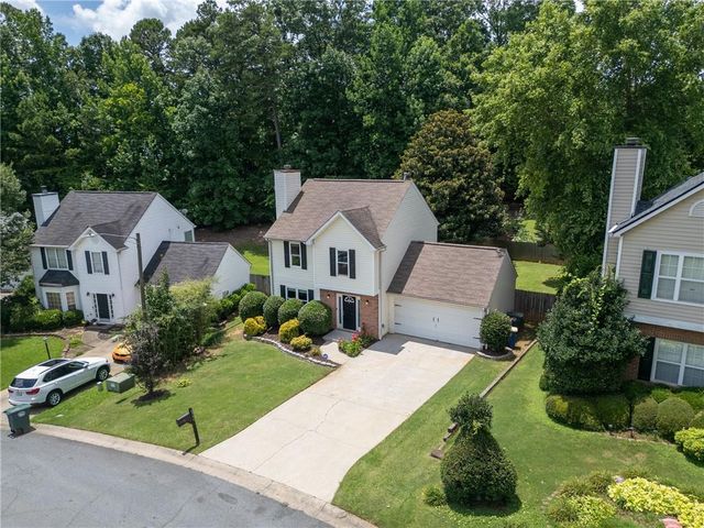 4304 Chesapeake Trace NW, Acworth, GA 30101