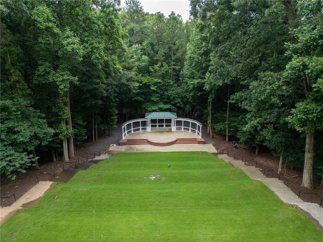 4304 Chesapeake Trace NW, Acworth, GA 30101