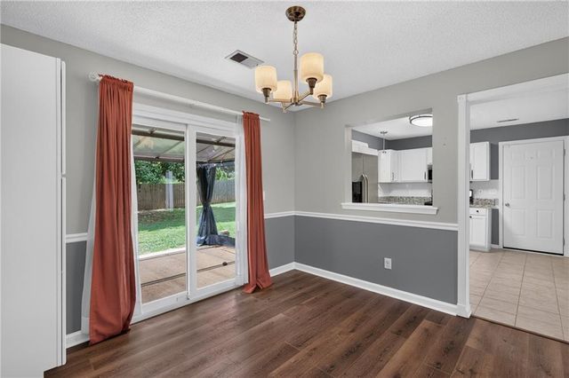 4304 Chesapeake Trace NW, Acworth, GA 30101