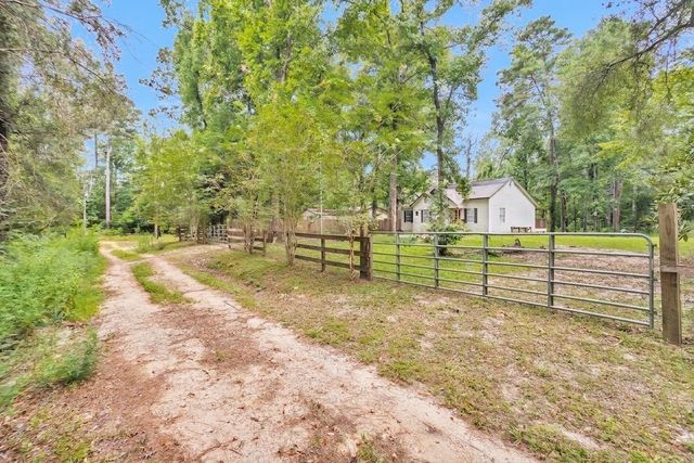 264 Buck Owens Road, Livingston, TX 77351