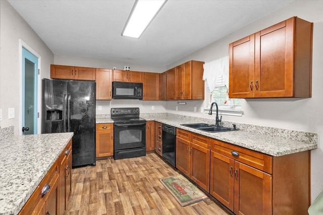 264 Buck Owens Road, Livingston, TX 77351