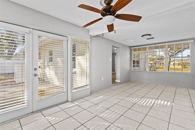 2302 S THIXTON COURT, Tampa, FL 33629