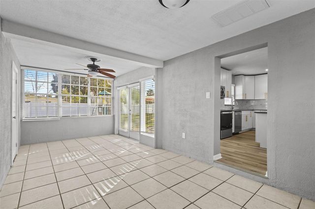 2302 S THIXTON COURT, Tampa, FL 33629