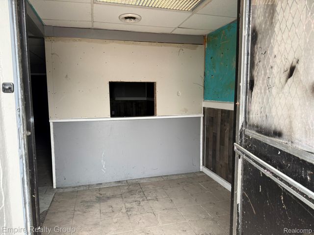 12040 Greenfield Road, Detroit, MI 48227