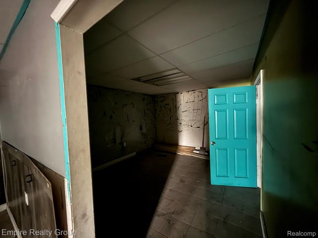 12040 Greenfield Road, Detroit, MI 48227
