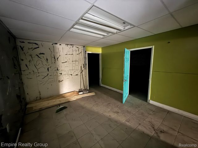 12040 Greenfield Road, Detroit, MI 48227