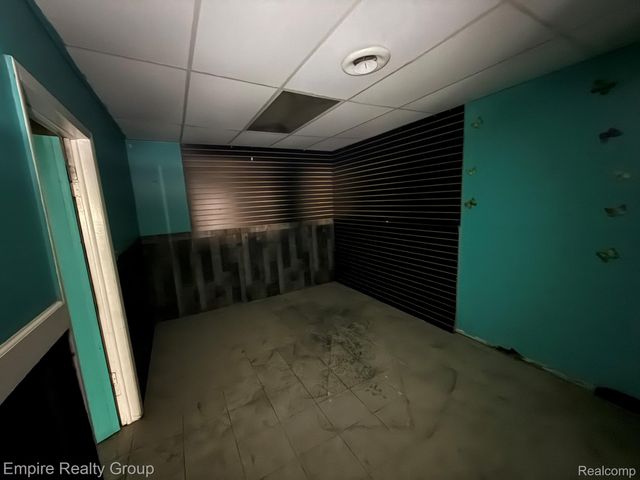 12040 Greenfield Road, Detroit, MI 48227
