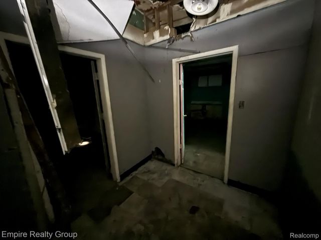12040 Greenfield Road, Detroit, MI 48227