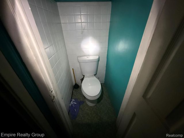 12040 Greenfield Road, Detroit, MI 48227