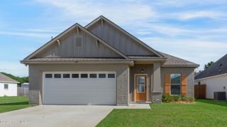 102 Gilded Lane, Broussard, LA 70518