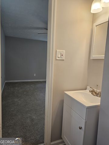 6829 Laurel View Court, Douglasville, GA 30135