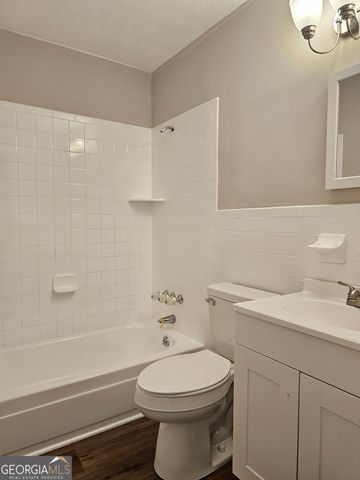 6829 Laurel View Court, Douglasville, GA 30135