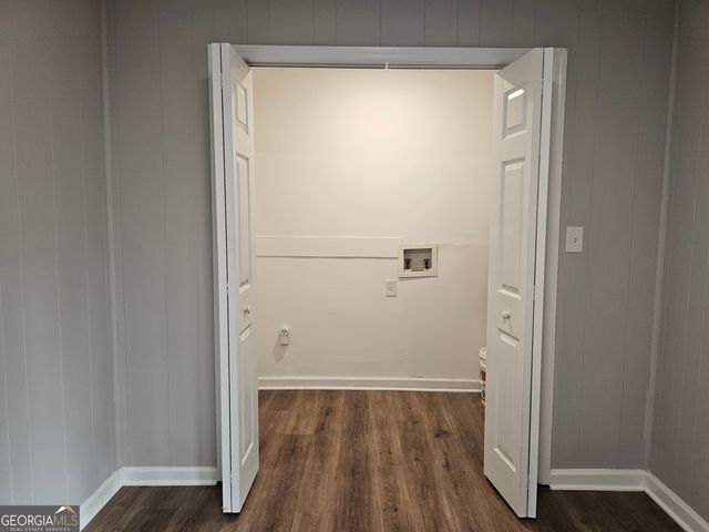 6829 Laurel View Court, Douglasville, GA 30135