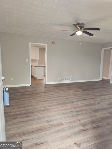 6829 Laurel View Court, Douglasville, GA 30135