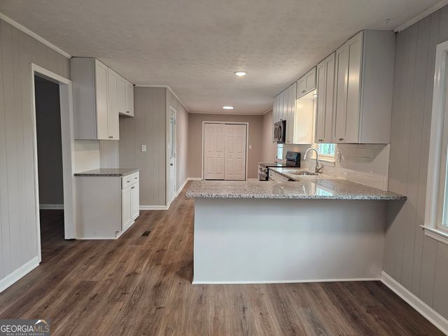 6829 Laurel View Court, Douglasville, GA 30135