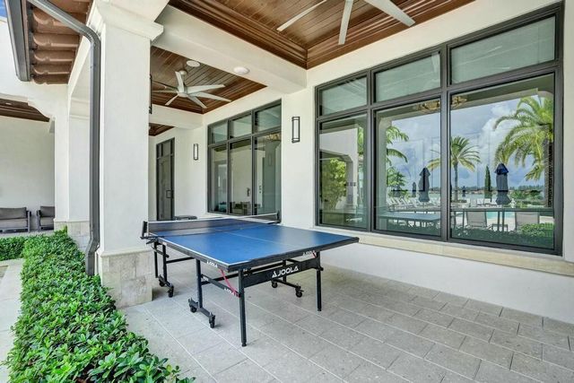 12170 N Baypoint Circle, Parkland, FL 33076