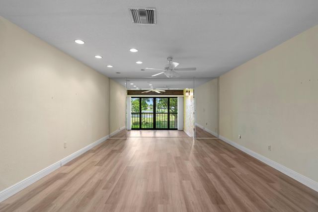 9286 VISTA DEL LAGO F, Boca Raton, FL 33428