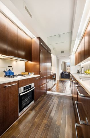 340 E 23rd St Apt 3D, New York City, NY 10010
