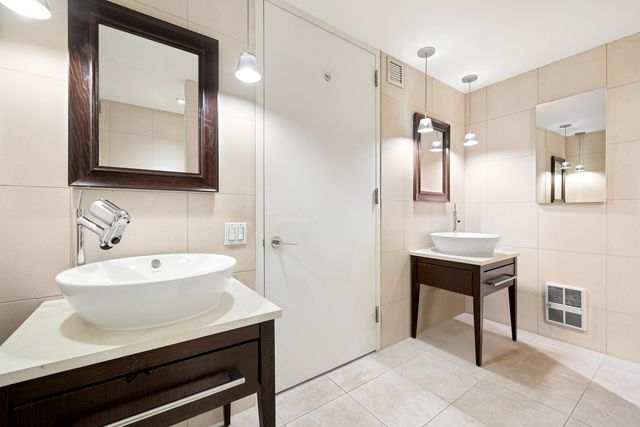 340 E 23rd St Apt 3D, New York City, NY 10010