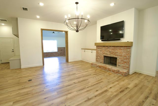 6404 89th Street, Lubbock, TX 79424