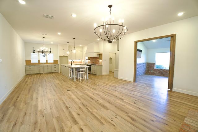 6404 89th Street, Lubbock, TX 79424
