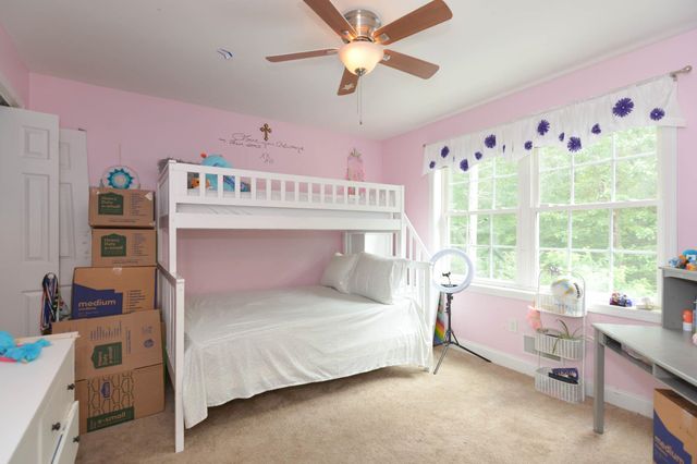 27 Jericho Drive, Kingston, NH 03848