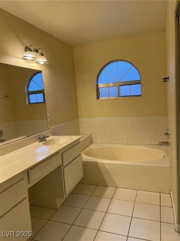 2121 Sun Swept Way, Henderson, NV 89074