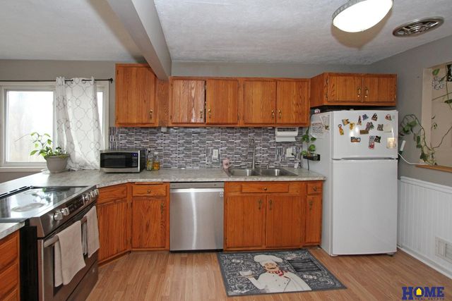 5501 Oldham Street, Lincoln, NE 68506