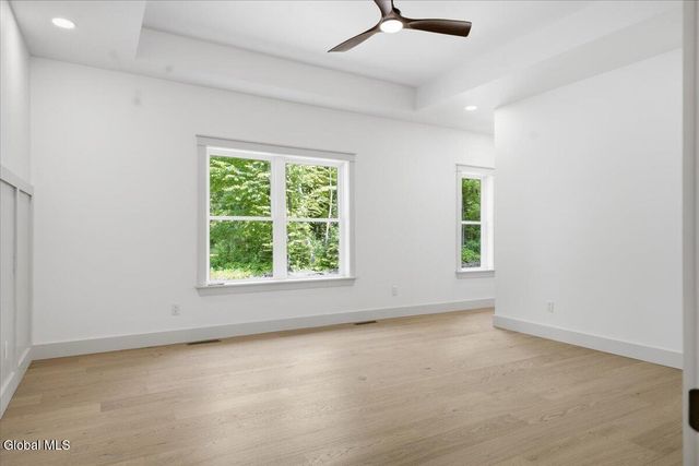 11 Elsies Way, Queensbury, NY 12804