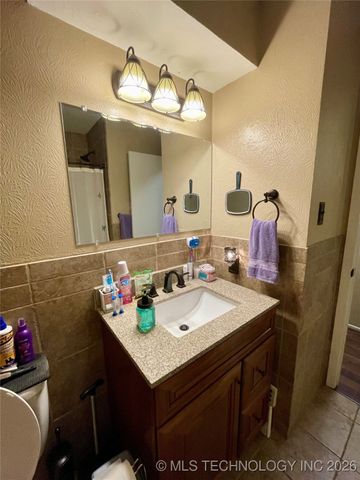 1019 Four Seasons Drive, Durant, OK 74701