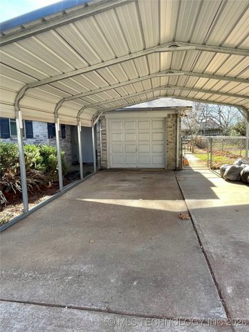 1019 Four Seasons Drive, Durant, OK 74701