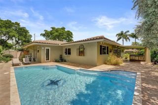 2732 NE 26th St, Fort Lauderdale, FL 33305