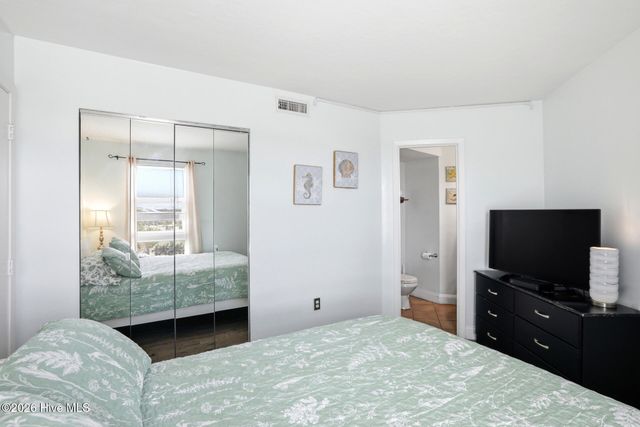 2000 New River Inlet Road 1114, Sneads Ferry, NC 28460