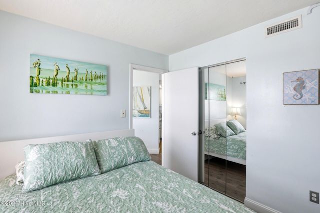2000 New River Inlet Road 1114, Sneads Ferry, NC 28460