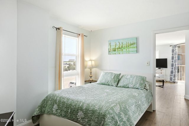2000 New River Inlet Road 1114, Sneads Ferry, NC 28460