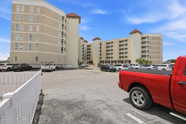 2000 New River Inlet Road 1114, Sneads Ferry, NC 28460