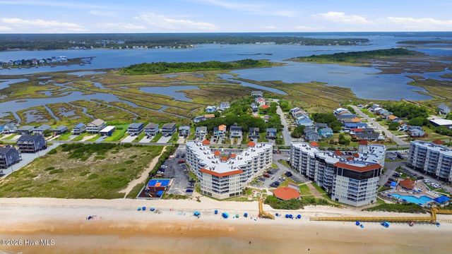 2000 New River Inlet Road 1114, Sneads Ferry, NC 28460