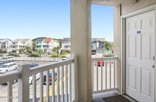 2000 New River Inlet Road 1114, Sneads Ferry, NC 28460